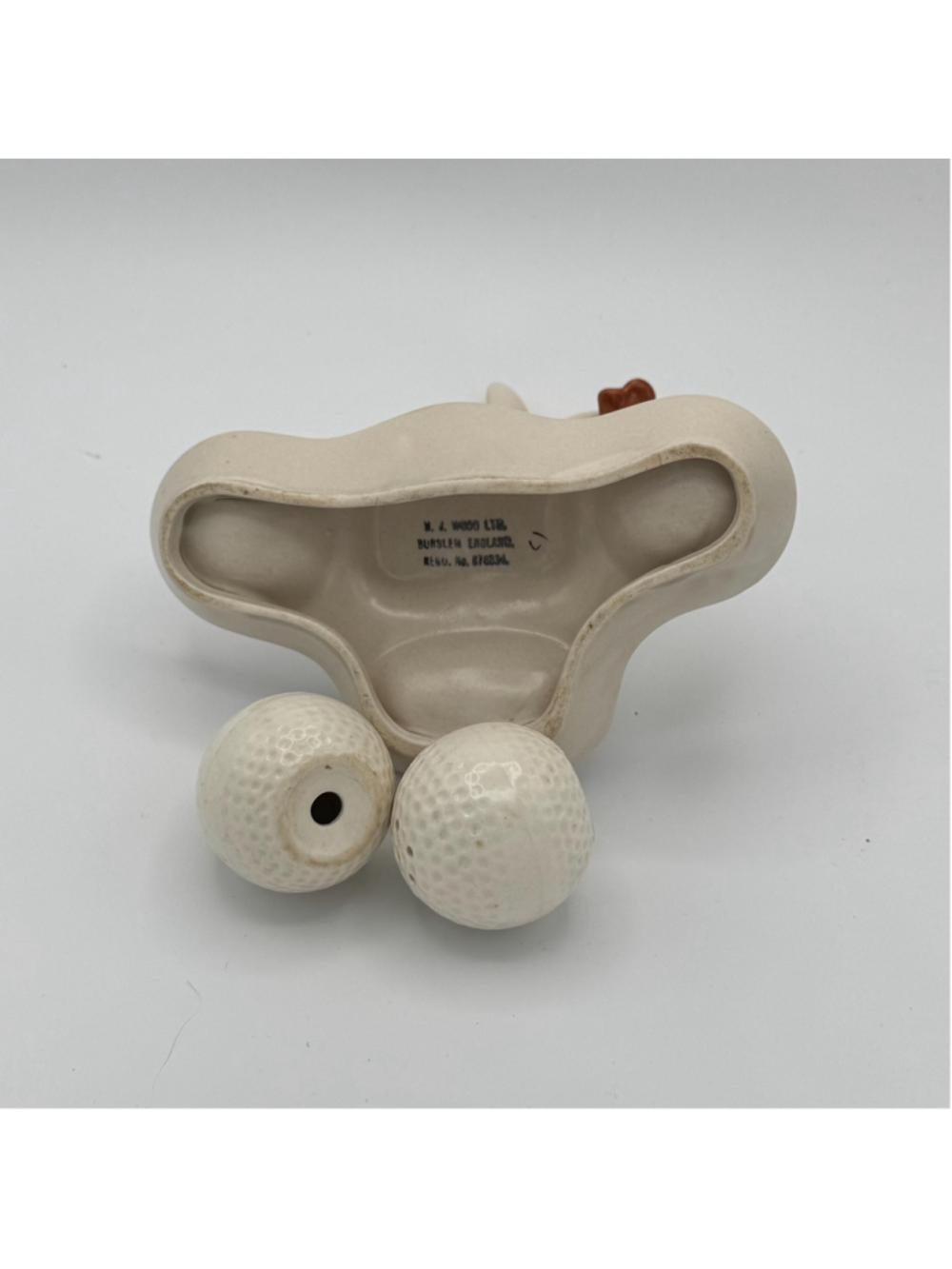 Vintage M.J. Wood Golf Rabbit Salt & Pepper Shakers Burslem England Bunny Cruet - Picture 8 of 8